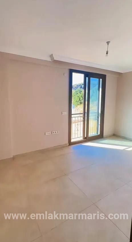 7+3-Zimmer Komplexes gebäude Zu verkaufen in Söğüt Bz. Marmaris - 756 m²