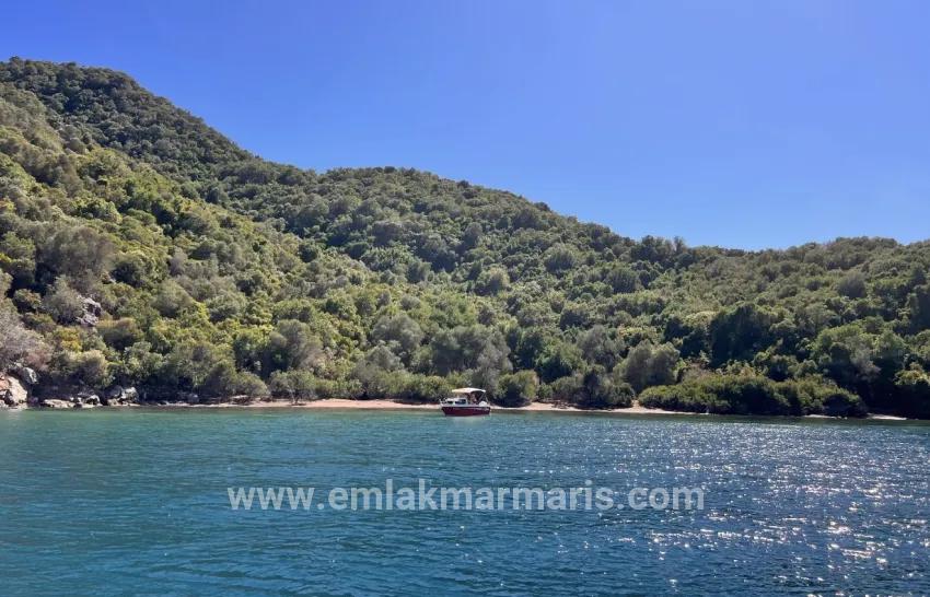 Land Zu verkaufen in Adaköy Bz. Marmaris - Tourismus-Zonierung - 2.000 m²