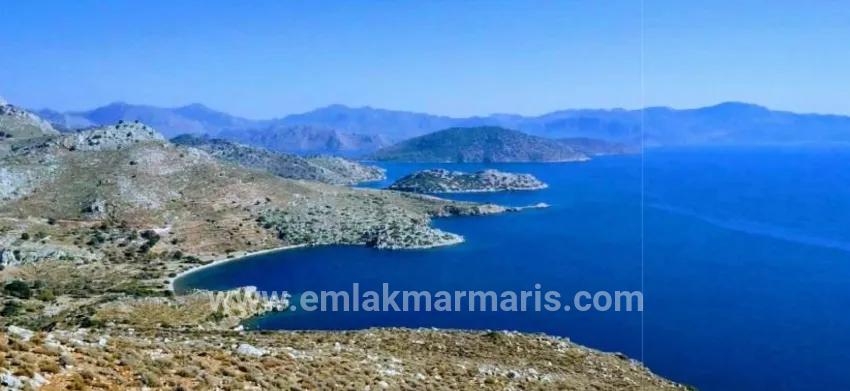 Marmaris Bozburun Stadtteil In 32.000m2 Grundstück Üzerinde İsimleri alınmış Bootsanleger