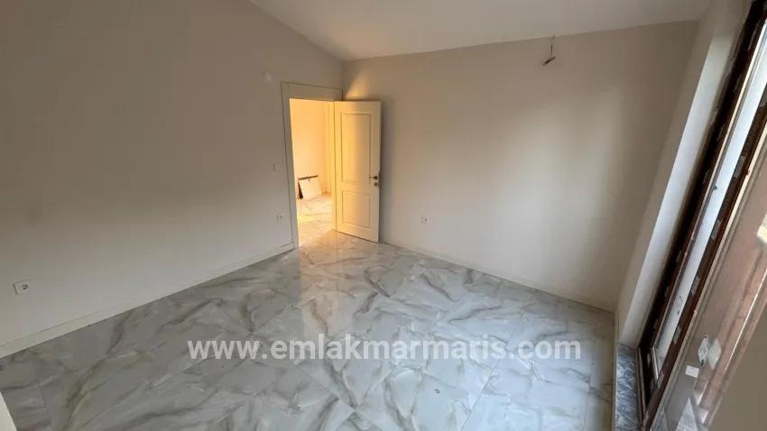 3+1-Zimmer Villa Zu verkaufen in Kızılyaka Bz. Ula - 465 m²