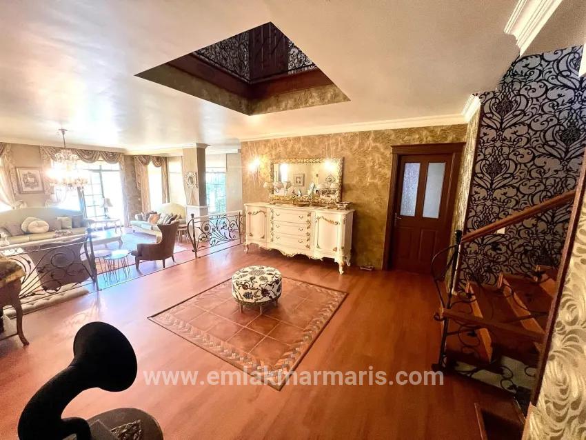 4+2-Zimmer Einfamilienhaus Zu verkaufen in Armutalan Bz. Marmaris - 970 m²