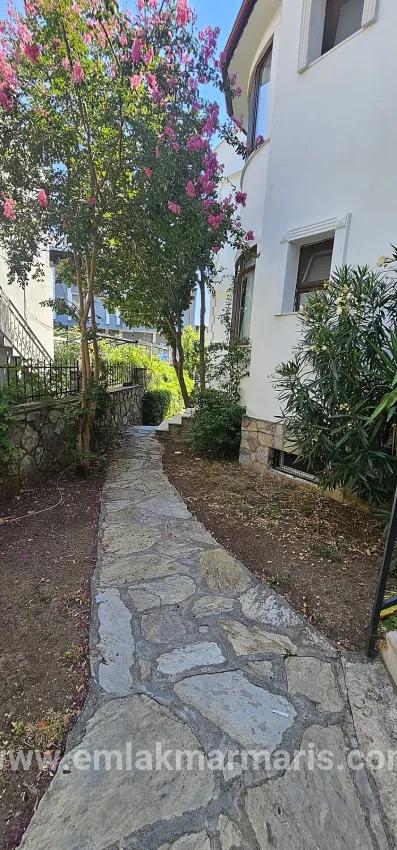 3+1-Zimmer Villa Zu verkaufen in Armutalan Bz. Marmaris - 160 m²