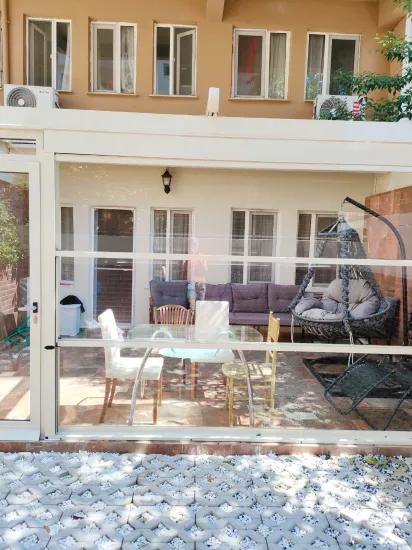 Im Viertel Çildır Mahallesi gartenumschlossene 2+1 Stockwerkeigentumswohnung zum Verkauf