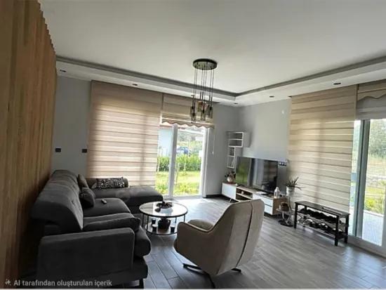 Komplett freistehend 4+1 möbliert Mietanzeige – 400 m² privater Garten, 30 m² Terrasse – Hisarönü Viertel