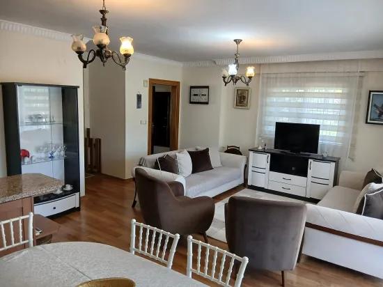 Freistehend mit Eingang und Pool Im Wohnkomplex 2+1 zum Verkauf Duplex‑wohnung İçmeler