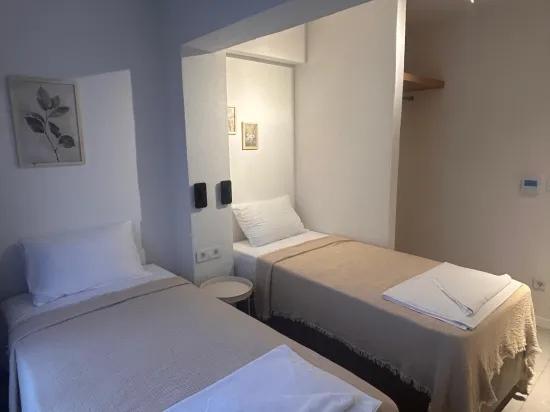 Marmaris Çıldır, 30 m zum Meer, neu, luxuriös, mit Garten, möbliert, zu vermieten, 2+1
