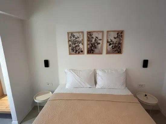 Marmaris Çıldır, 30 m zum Meer, neu, luxuriös, mit Garten, möbliert, zu vermieten, 2+1