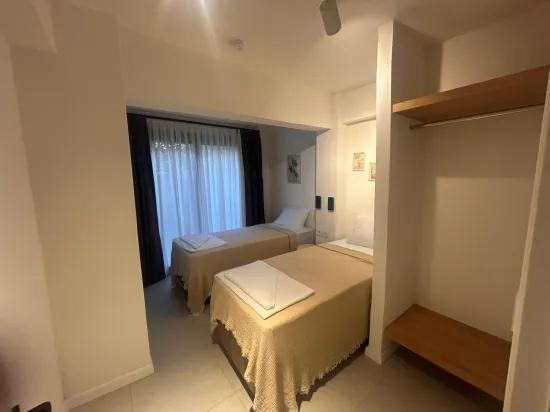Marmaris Çıldır, 30 m zum Meer, neu, luxuriös, mit Garten, möbliert, zu vermieten, 2+1