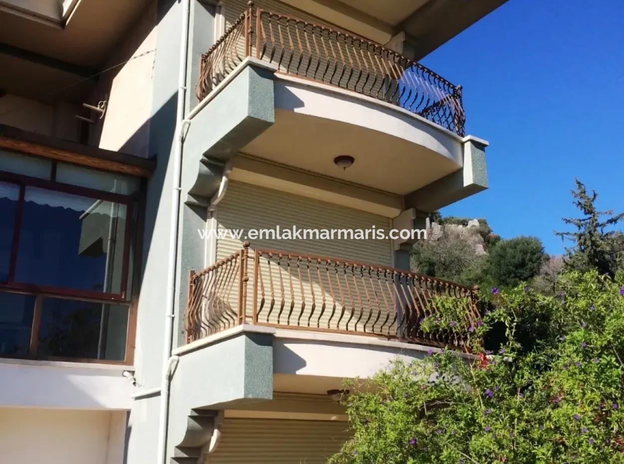 10 Schlafzimmer 2 Mit Pool Im Zentrum Von Marmaris.2500M2 Grundstück Zum Verkauf In Unserer Anlage.