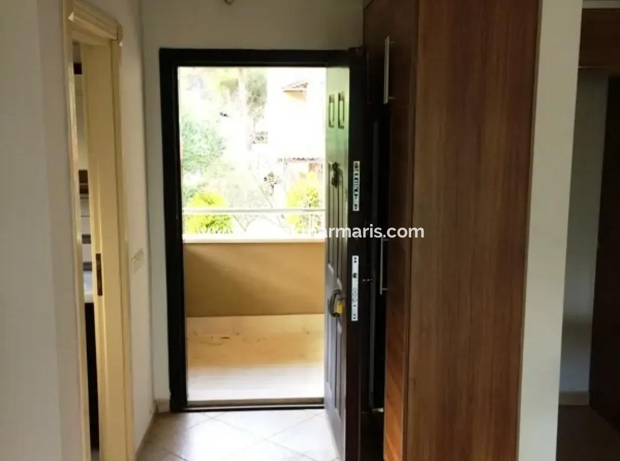 Super-Luxus-Duplex-Wohnung Mit Pool In Icmeler, Innerhalb Der Website