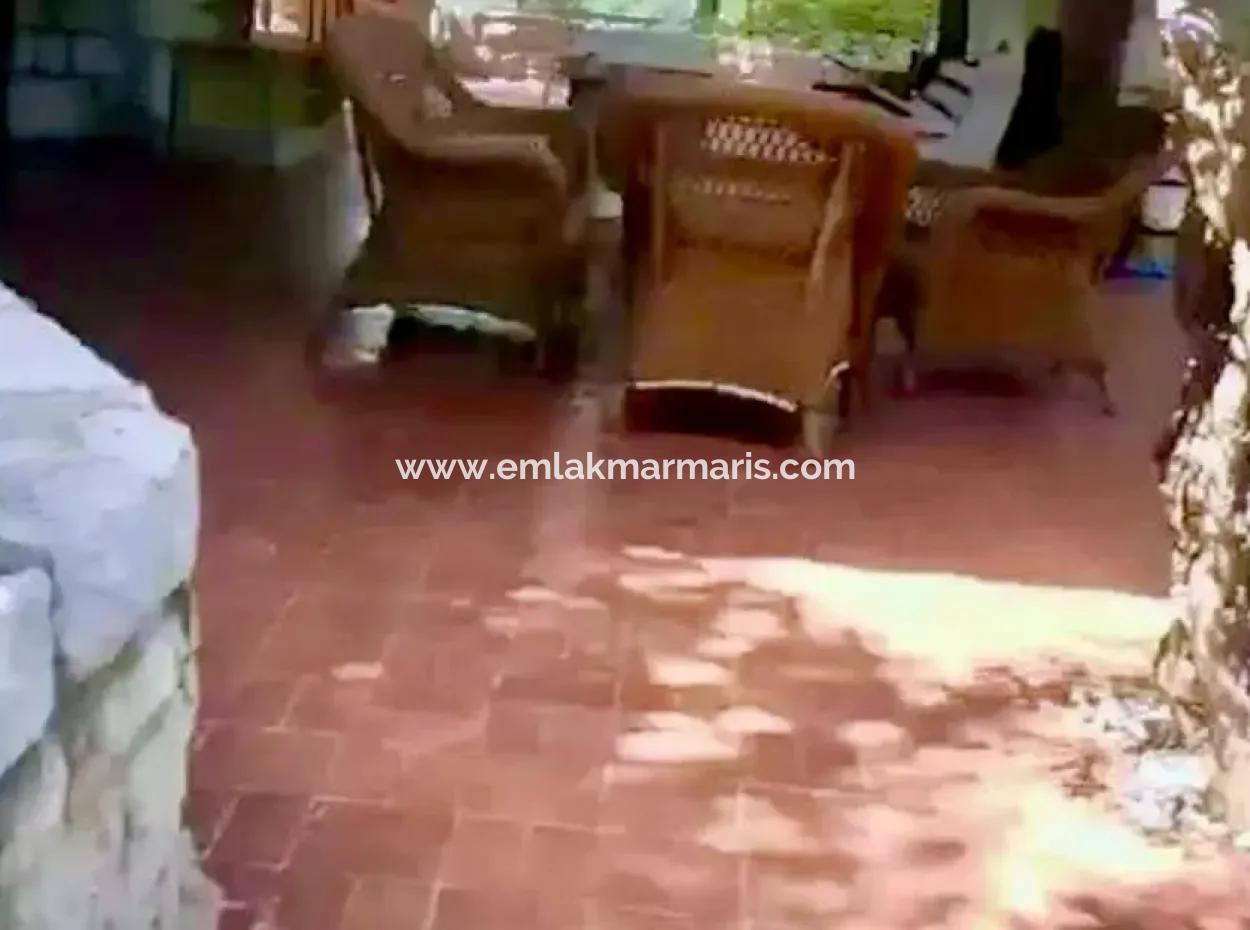 81000M2 Insel Zum Verkauf In Marmaris Region 31000M2 Eigentumsurkunde Offizieller Strom Wasser Verfügbar Herrenhaus Mit Legalem Haus Darin