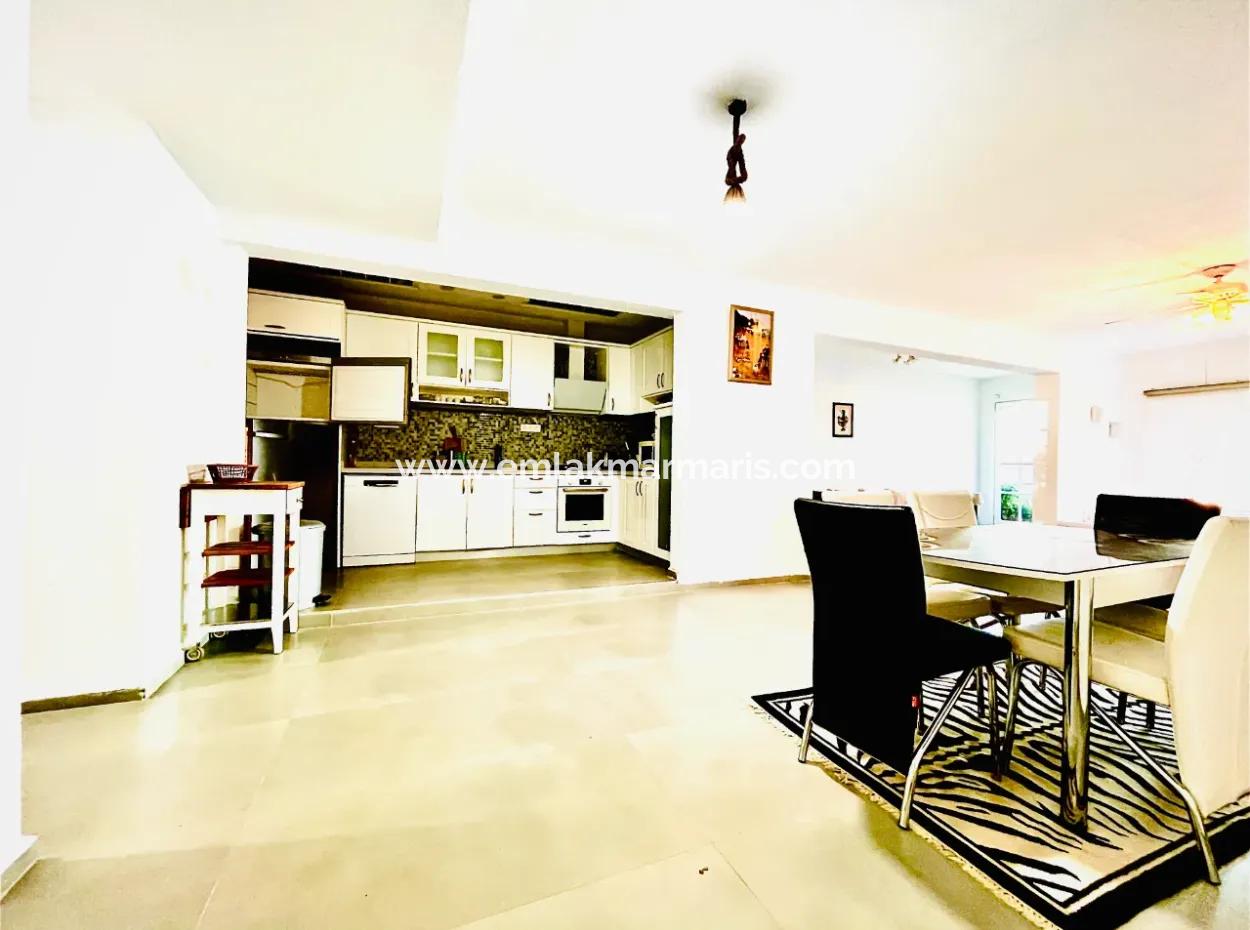 Sie Sind Nur Wenige Schritte Vom Meer Entfernt. Wirklich! Wohnung Direkt Am Wasser.