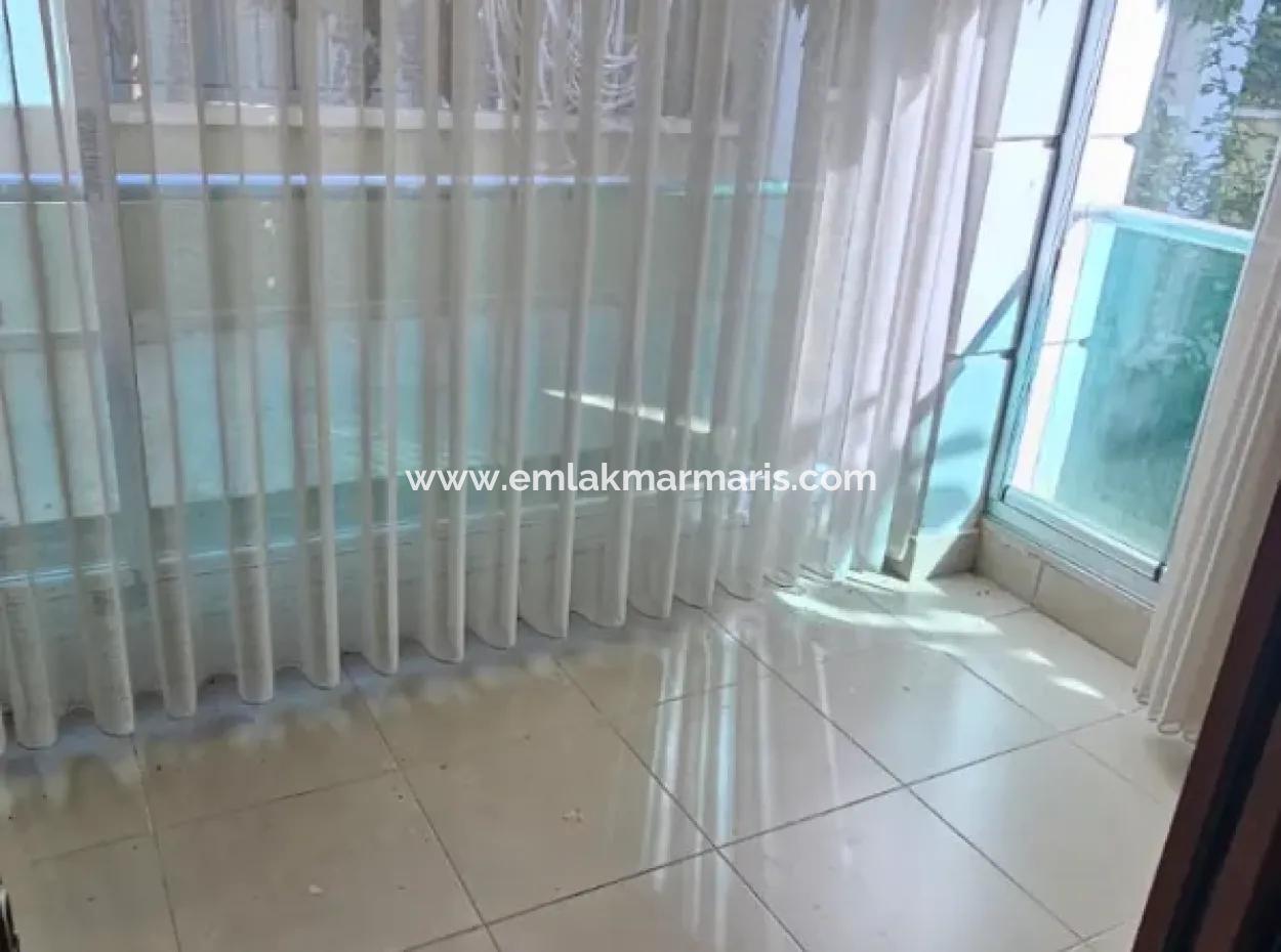 Luxuswohnung Zur Vermietung Mit 3:1 Pool Im Stadtteil Marmaris Siteler