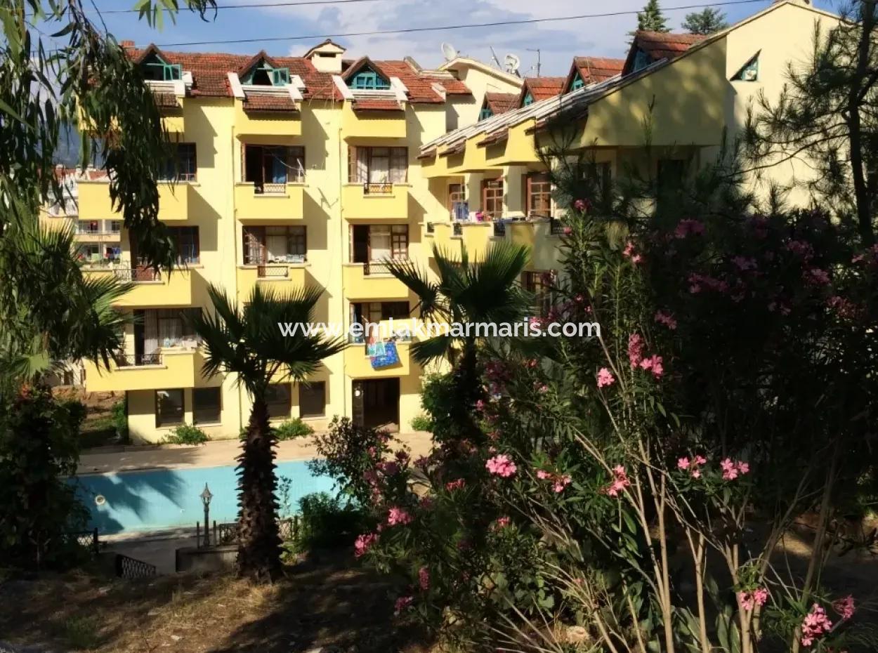 33 Zimmer-Hotel Zum Verkauf In Zentrum Von Marmaris, In Der Nähe Des Meeres