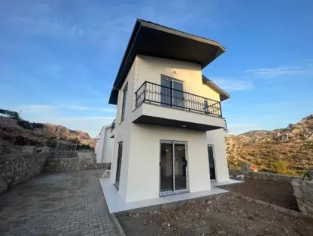 Villa Zum Verkauf In Marmaris Bozburun Nachbarschaft Mit Meerblick, Freistehendem Garten, Parkplatz