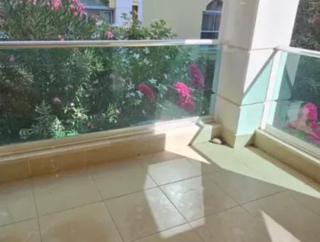 Luxuswohnung Zur Vermietung Mit 3:1 Pool Im Stadtteil Marmaris Siteler