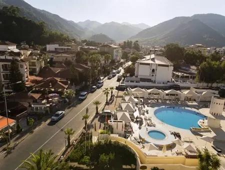 Am Meer Im Zentrum Von Marmaris 5 Sterne Hotel Für Verkauf