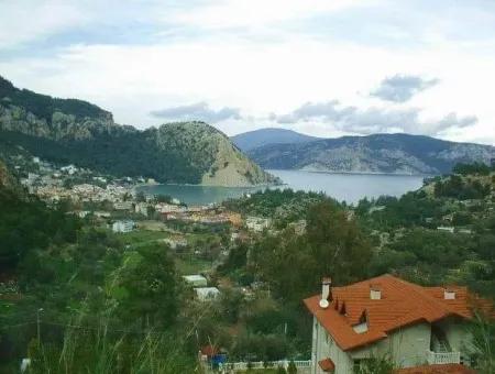 20000M2 Grundstück Mit Meerblick Zum Verkauf Gezonten 18 Km Von Marmaris