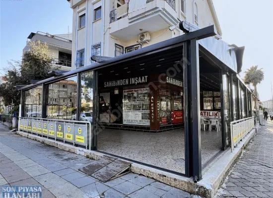 Marmaris Zentrum In Der Ecke 128 M2 Zum Verkauf Stehendes Geschäft