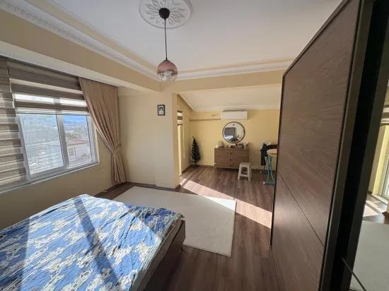 Im Sarıana Mahallesi 3+1 Zu Verkaufendes Oberdoppelhaus