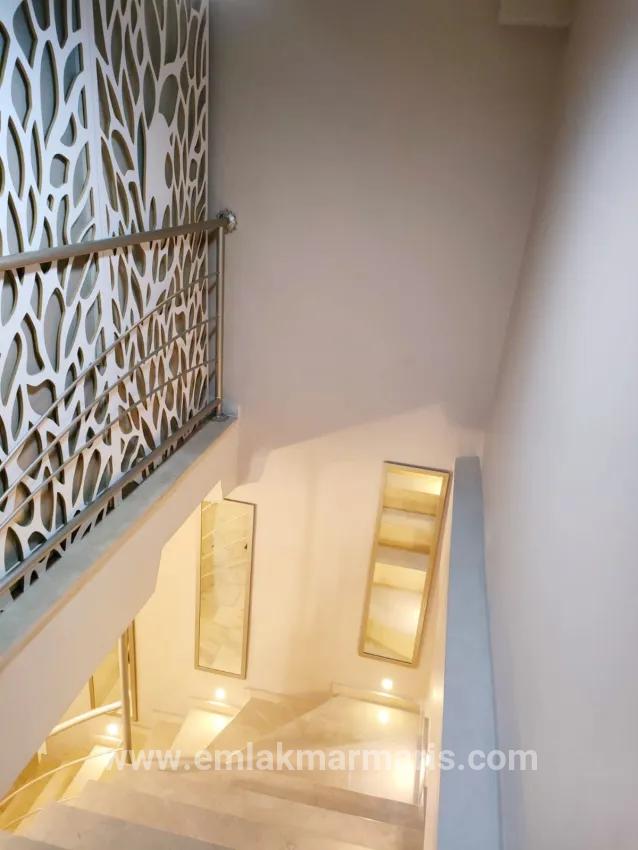 2+1 Bedroom Apartment For sale in Çıldır Nbh. Marmaris - 100 m²