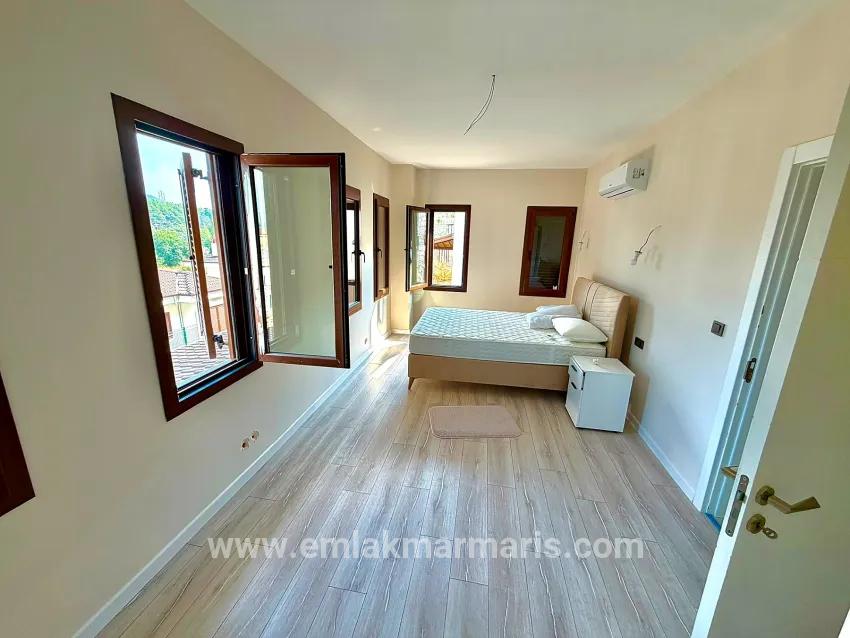 5+1 Bedroom Villa For sale in Çetibeli Nbh. Marmaris - 220 m²
