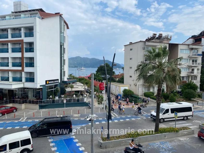 2+1 Bedroom Apartment For rent in Çıldır Nbh. Marmaris - 85 m²