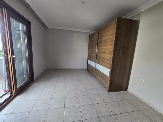 Çıldır Neighbourhood In Genç Building 3+1 Rental Apartment