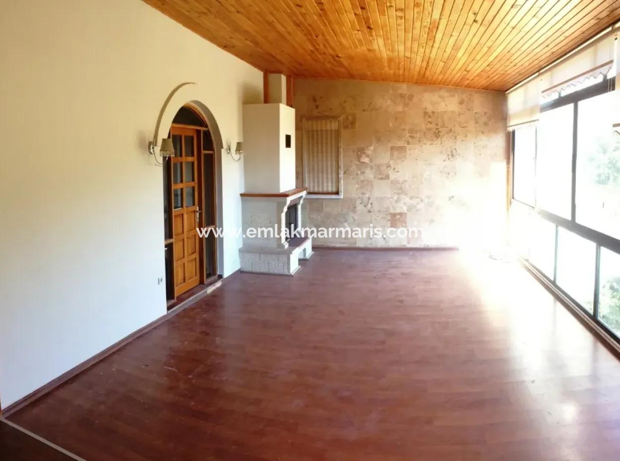 10 Bedroom 2 With Pool In The Centre Of Marmaris.2500M2 Plot Is For Sale In Our Estate.