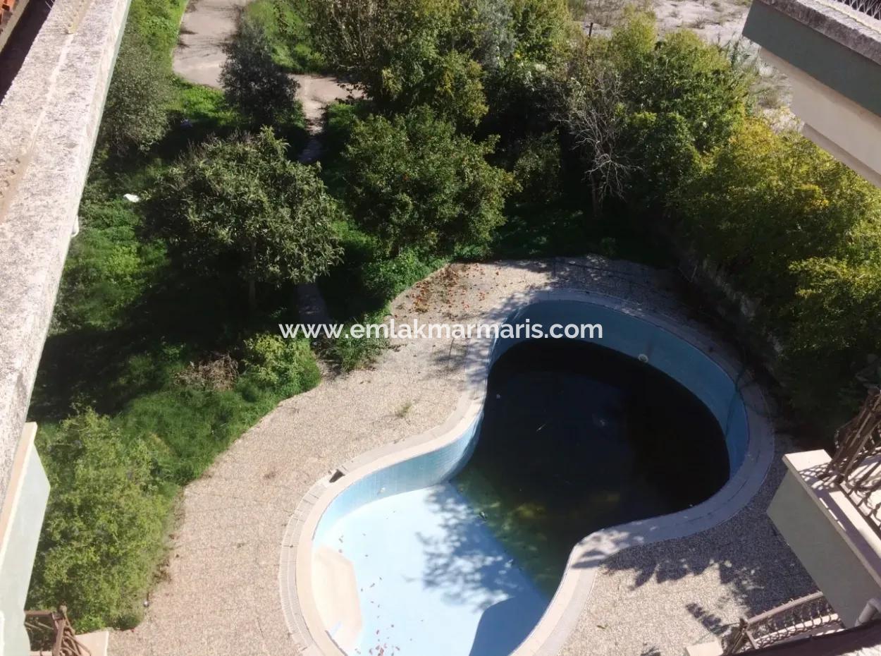 10 Bedroom 2 With Pool In The Centre Of Marmaris.2500M2 Plot Is For Sale In Our Estate.