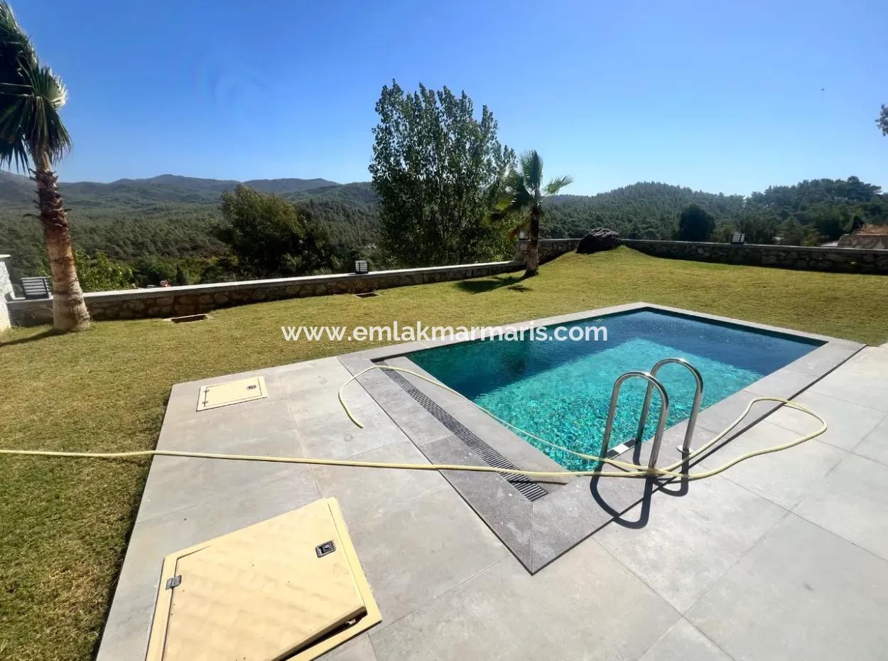 Magnificent Nature View Detached Garden With Parking Pool With Swimming Pool 3 Rooms 4 Bathrooms Ultra Luxury Villa For Sale 3 Floors In A 500M2 Plot
