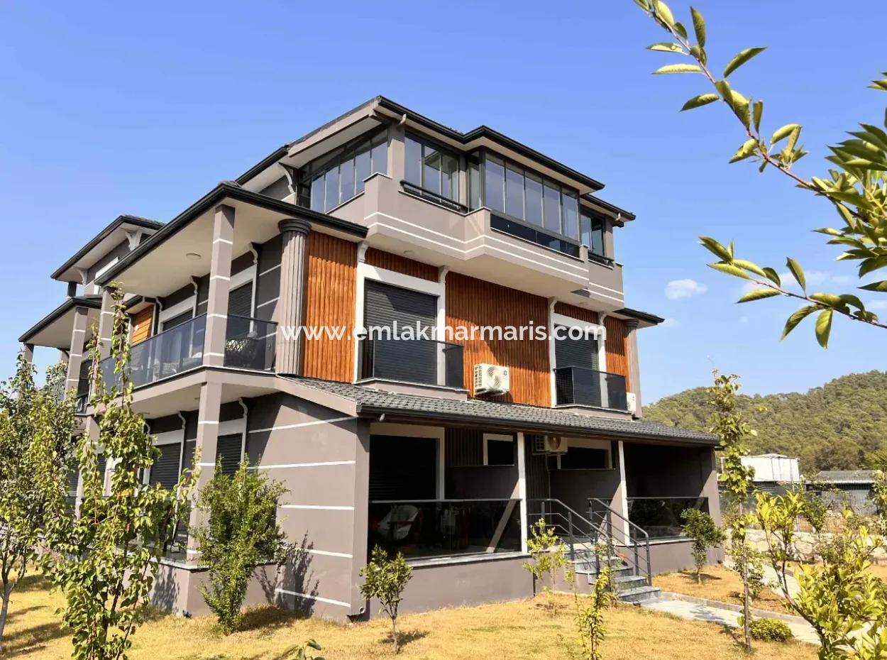 Great Portfolio! The Unique Nature Of Marmaris And Its Location Close To The Center. 5 Units Of 2 1 Fully Furnished Apartments Suitable For Corporate Rental In The Building