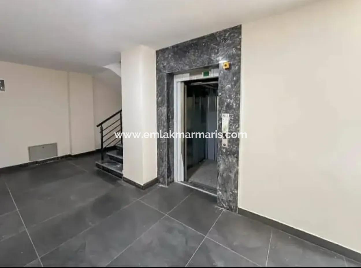 Çıldır Neighborhood 2 1 Year Old Flat For Sale With 1 High Entrance Parking Lot