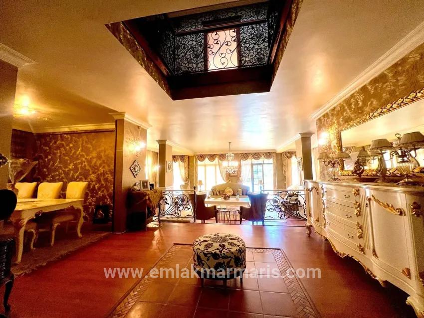 Для продажи Семейный дом 4+2 в Armutalan Marmaris - 970 m²