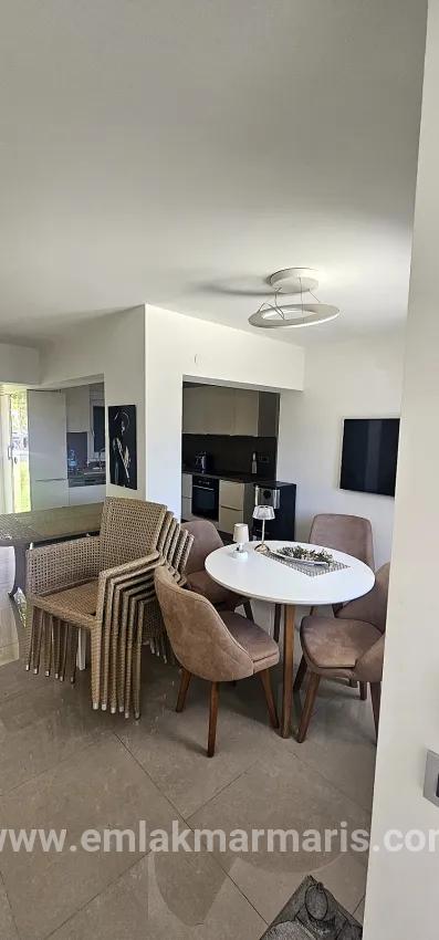 Для продажи Семейный дом 3+1 в İçmeler Marmaris - 200 m²