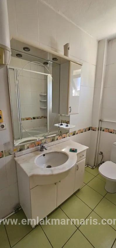 İçmeler'de kiralık 2+1 daire, mutfak, mükemmel bir daire