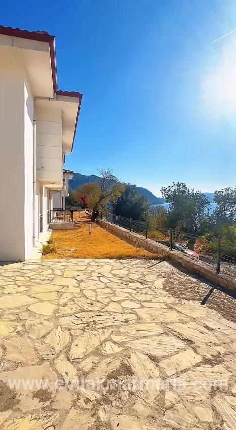 Marmaris Söğüt Mah. Satılık 7+3 Komple bina - 756 m²