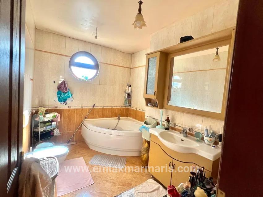 Marmaris Armutalan Mah. Satılık 4+2 Müstakil ev - 970 m²