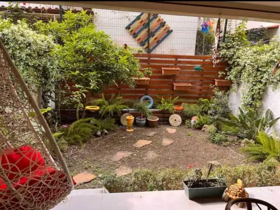 Sahile Yakın Bahçeli 2+1 Kat Mülkiyetli Satılık Daire – Çildır Mahallesi