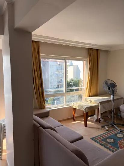 Deniz Manzaralı Çıldır Mahallesi'nde deniz manzaralı 2+1 satılık daire