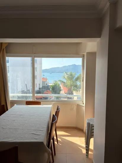 Deniz Manzaralı Çıldır Mahallesi'nde deniz manzaralı 2+1 satılık daire
