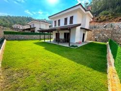 Marmaris Çetibeli Mah. Satılık 3+1 Villa - 140 m²