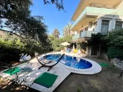 Marmaris Armutalan Mah. Satılık 4+2 Müstakil ev - 970 m²