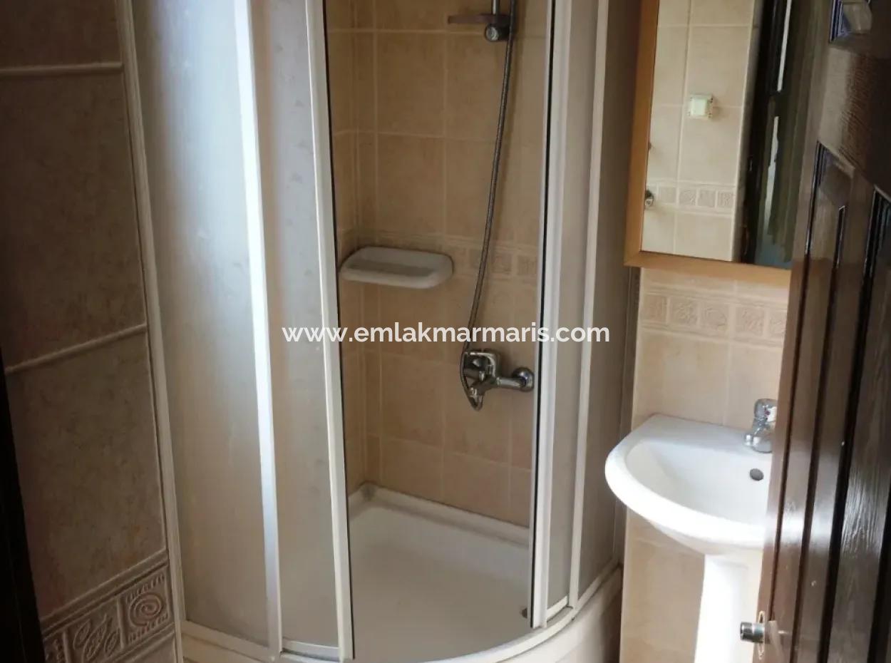 Marmaris Merkezinde 10 Odalı Havuzlu 2.500M2 Arsa İçinde Malikanemiz Satılıktır.