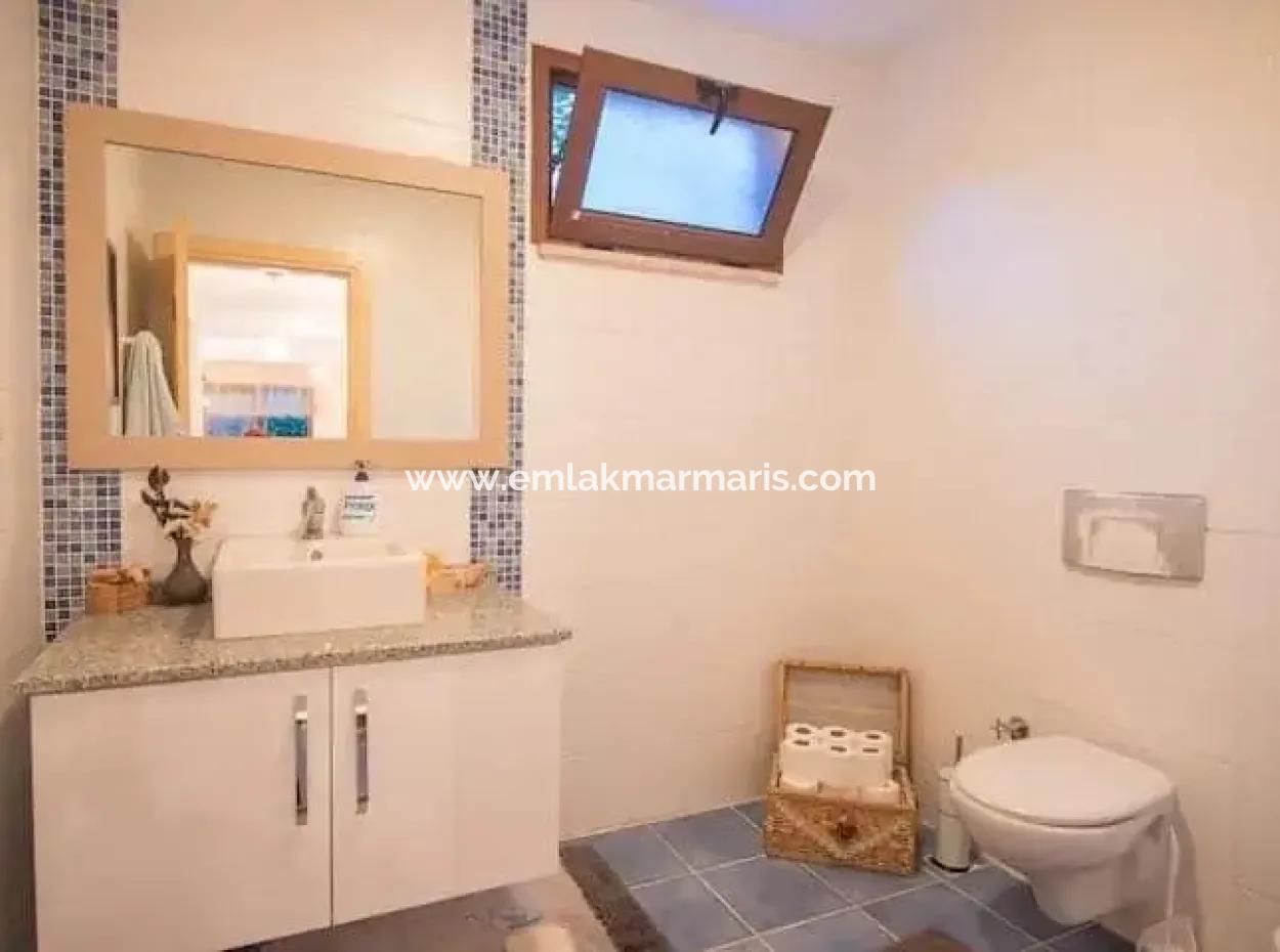 Marmaris Armutalan Mevkii Tam Müstakil Havuzlu 4 Oda 1 Salon Tripleks Villa Satılık