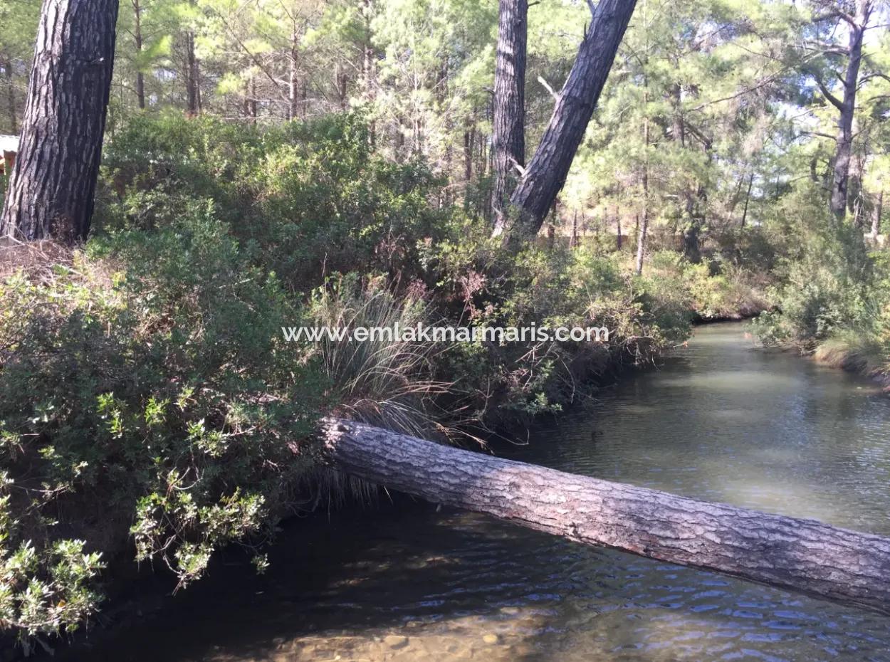 Bördübet Koyunda 7500M2 Arsa İçerisinde Bungalow Otel İçin Uygun Satılık Arsa