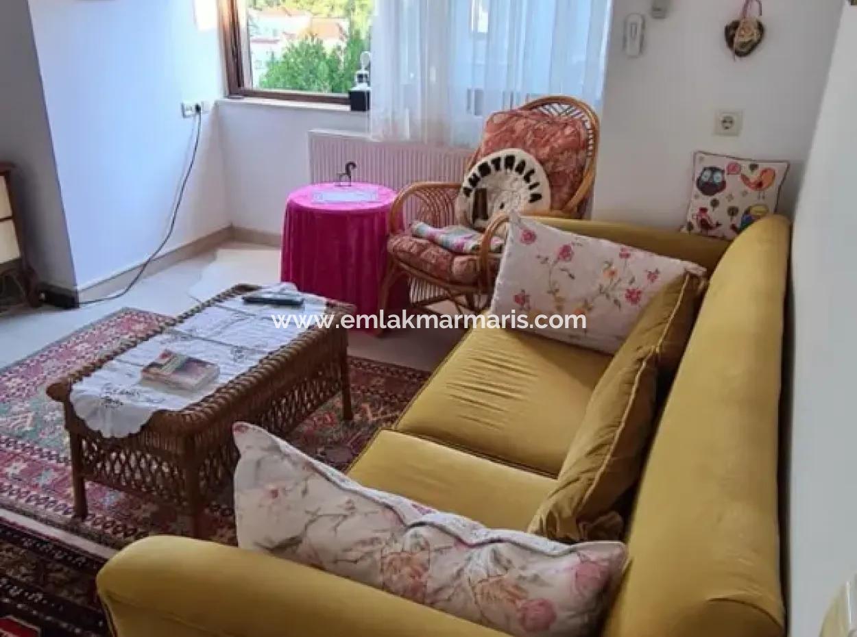 Marmaris Armutalan Mevkiinde Tam Müstakil Bahçeli Havuzlu Satılık Villa