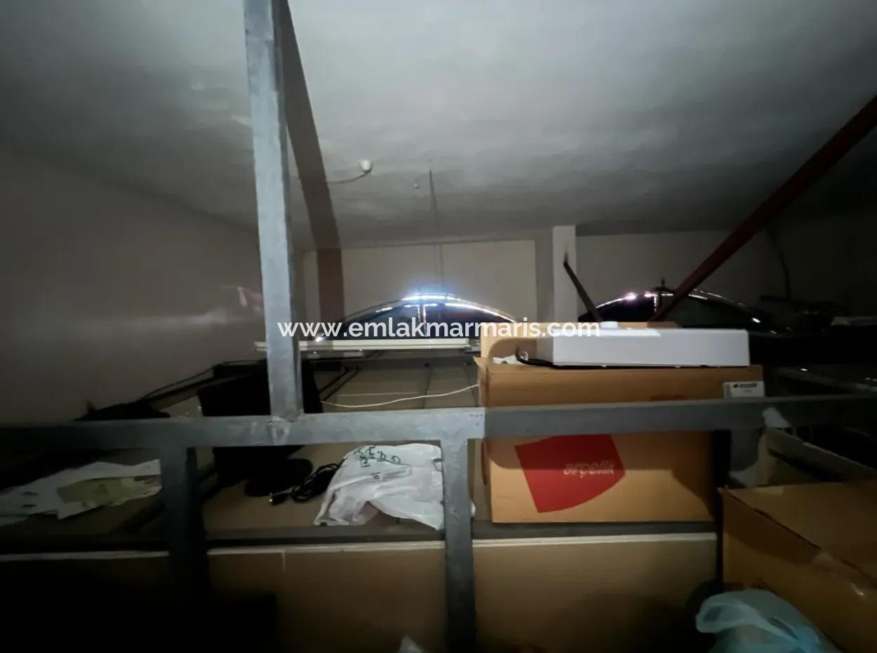 Marmaris Armutalan Merkezinde Anacadde Üzerinde 90M2 Satılık Dükkan