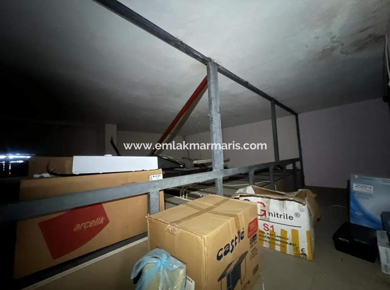 Marmaris Armutalan Merkezinde Anacadde Üzerinde 90M2 Satılık Dükkan