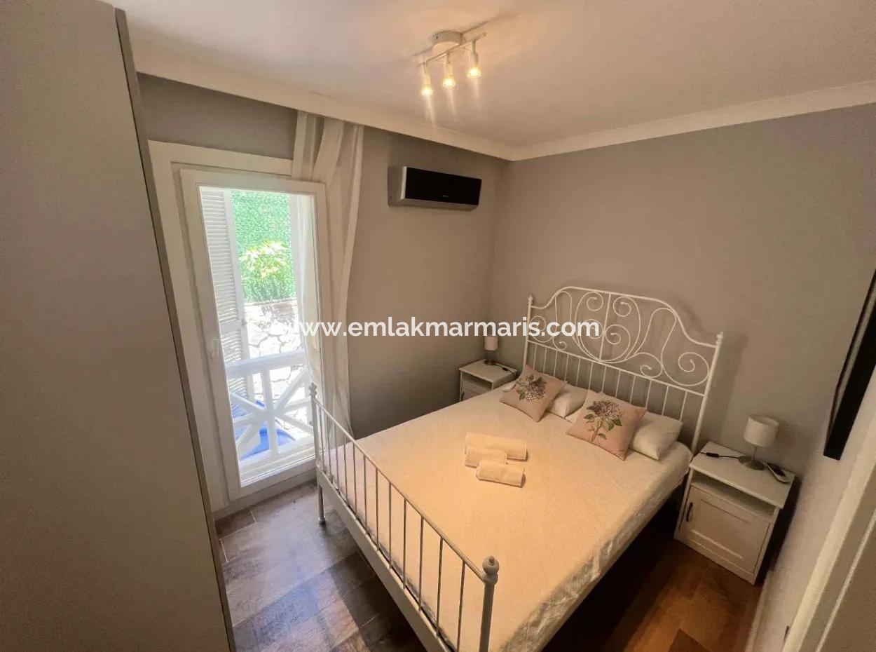 Marmaris İlçesi Selimiye Mahallesinde Muhteşem Deniz Manzaralı Yüzme Havuzlu 3 Oda 1 Salon 140M2 2 Adet Satılık Villa